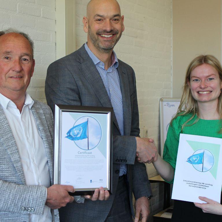 Ondertekening Verdrag